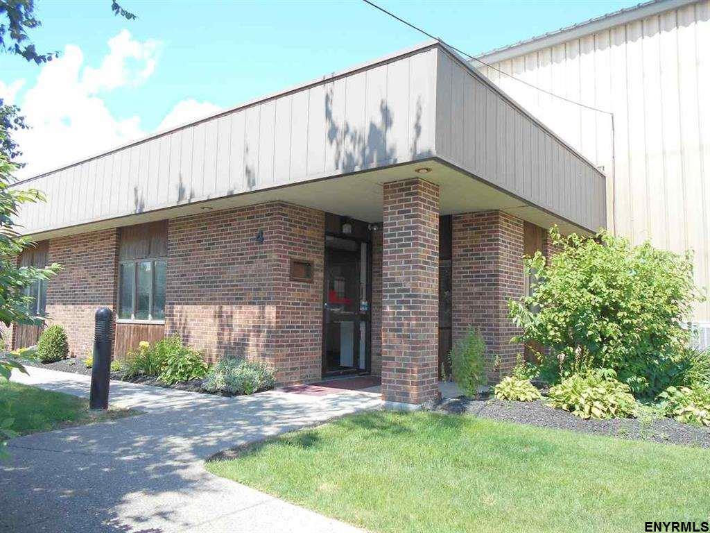 4 Norman Dr - Photo 1
