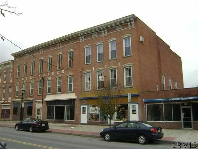 295 Main St - Photo 1