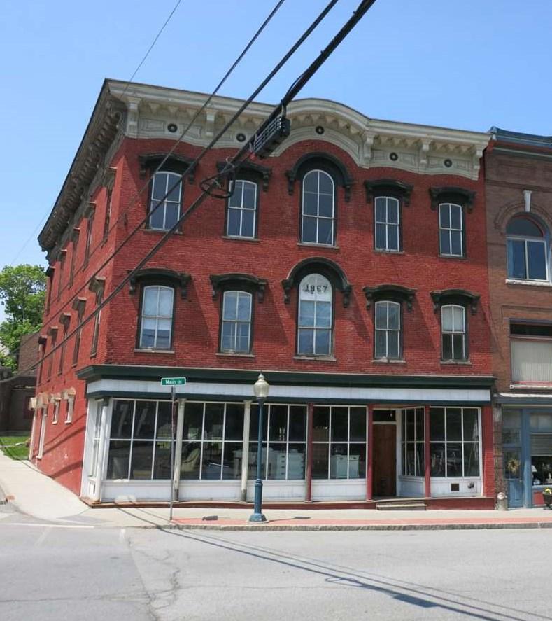 114-116 Main St - Photo 1