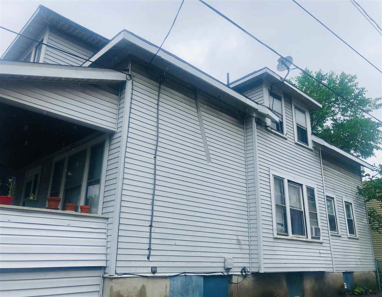 483 Yates St - Photo 1
