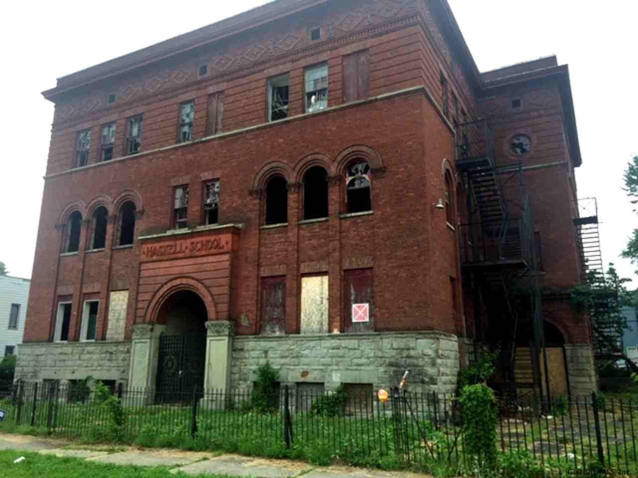 150 6TH AV - Photo 1