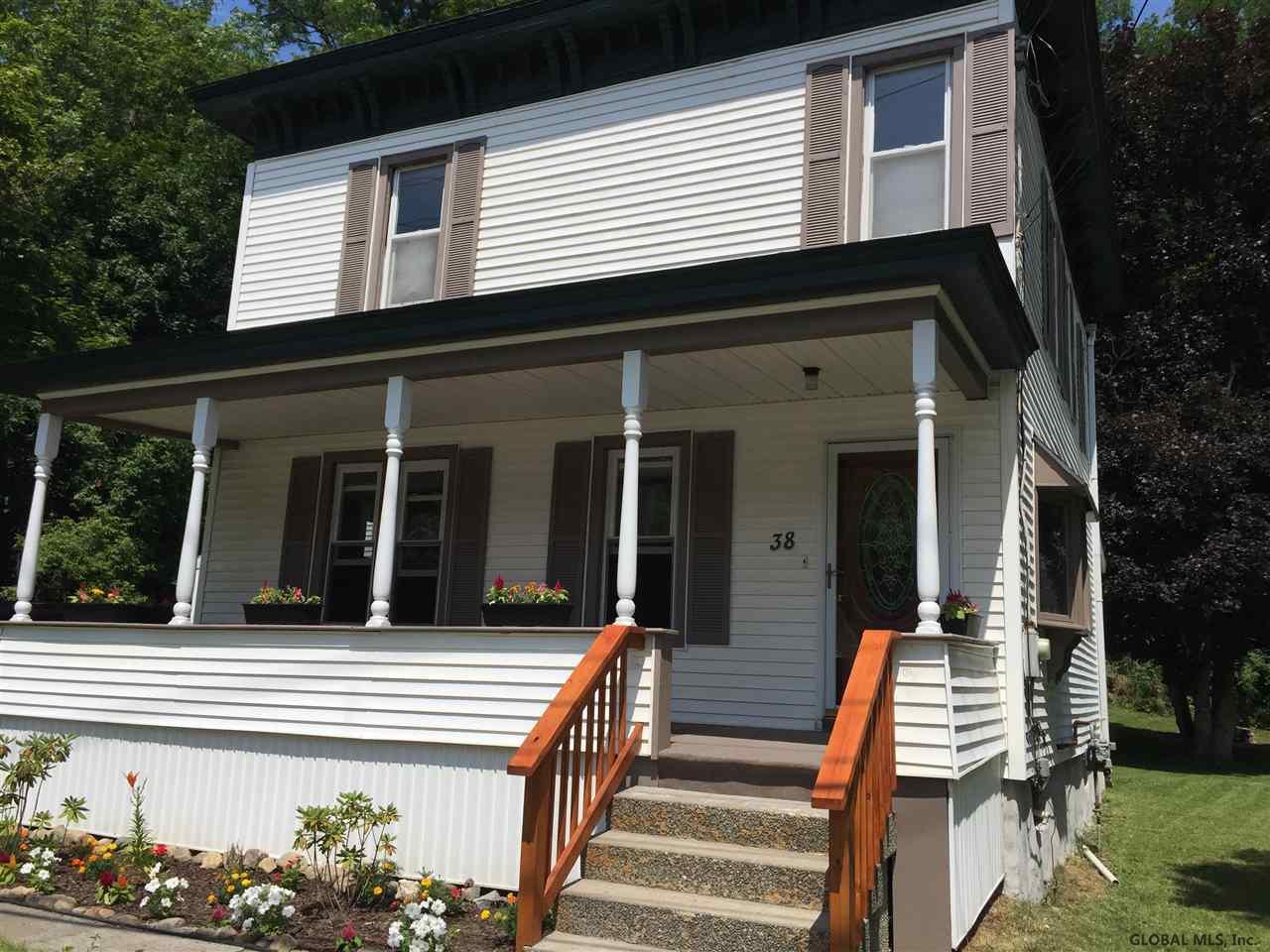 38 Fort Johnson Av - Photo 1