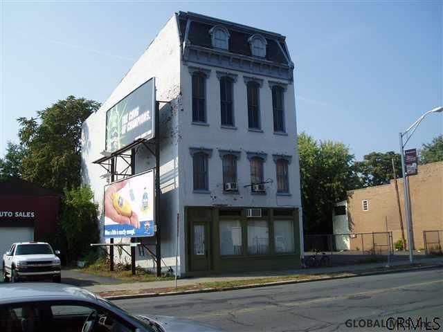 635 Second Av - Photo 1