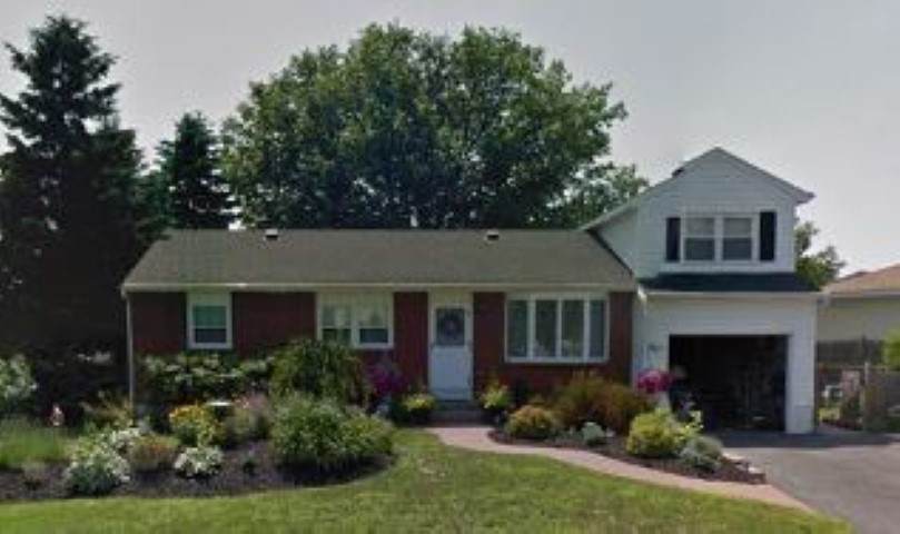 1 Macsherry Ct - Photo 1