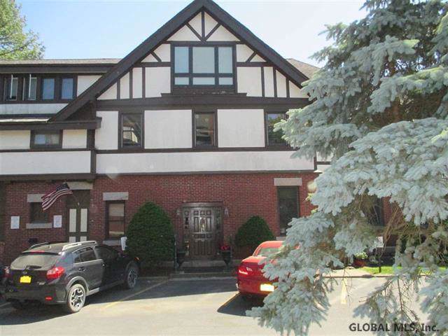 37 Clark St - Photo 1