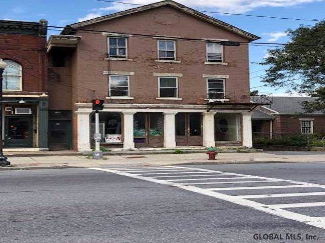 151 Broadway - Photo 1
