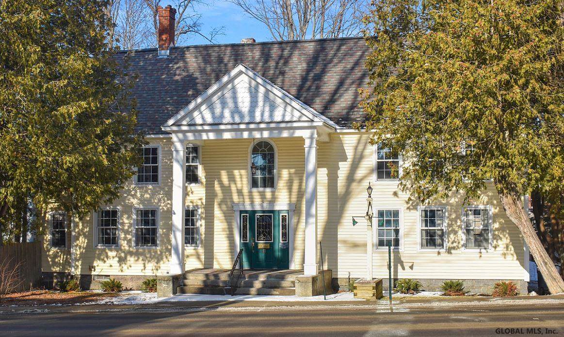 93 Riverside Dr - Photo 1