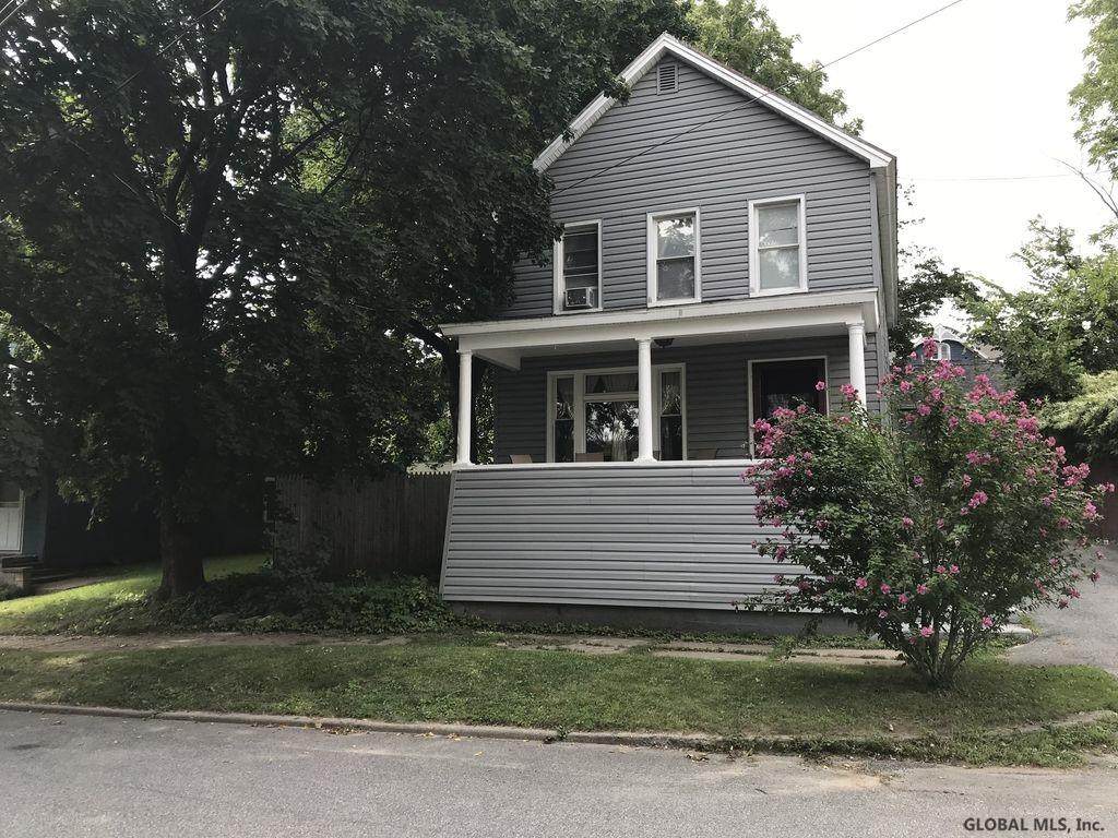 189 Maple Av - Photo 1