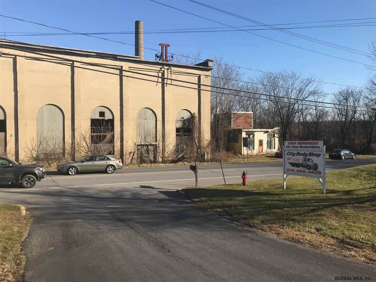 223 Columbia Turnpike - Photo 1