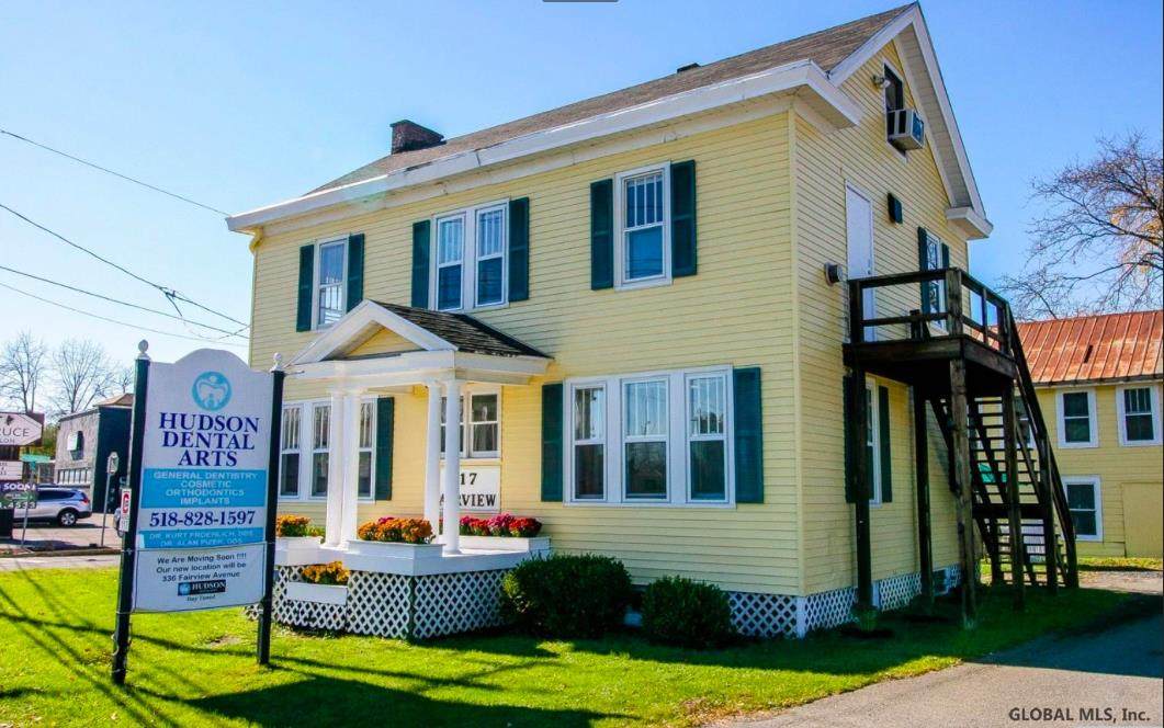 117-119 Fairview Av - Photo 1