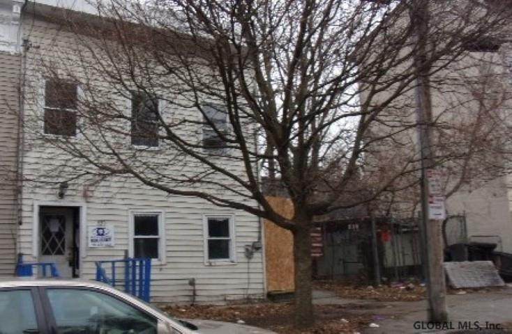 530 2ND ST - Photo 1