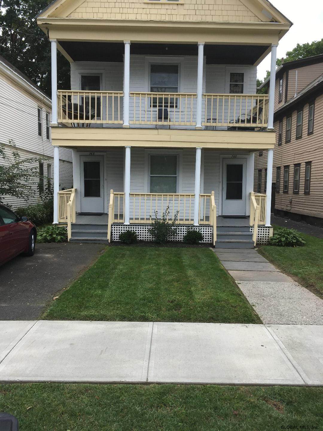 768 Myrtle Av - Photo 1