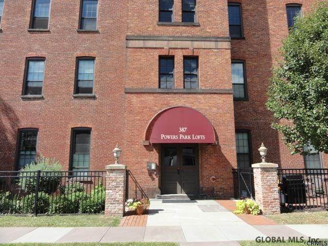 387 3RD AV - Photo 1