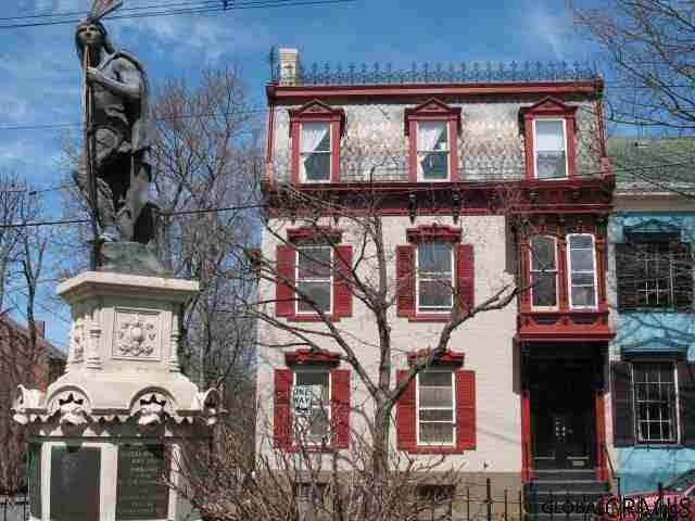 101 Front St - Photo 1