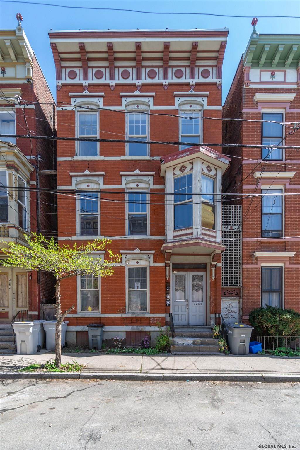 2260 Old Sixth Av - Photo 1