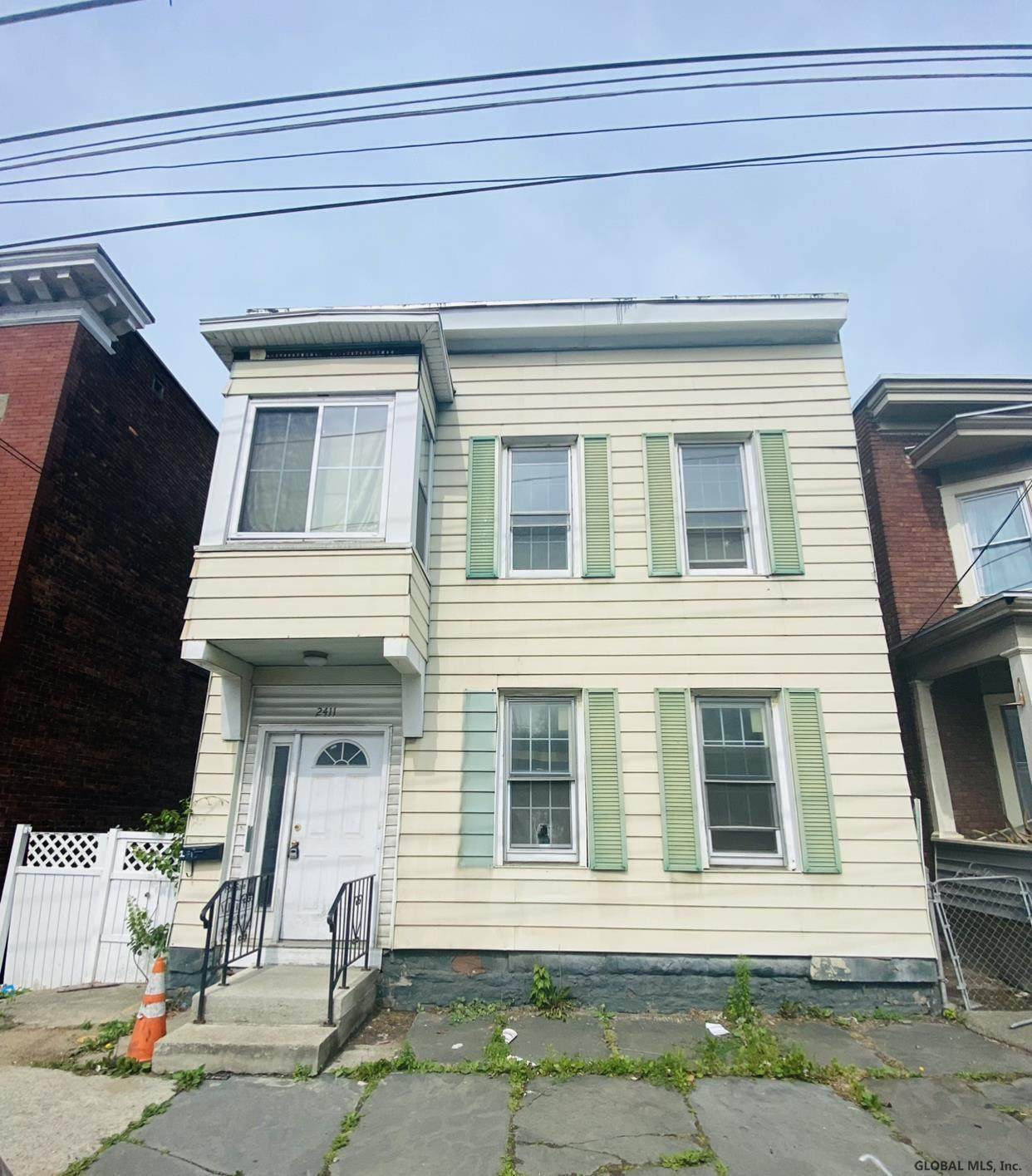 2411 Broadway - Photo 1