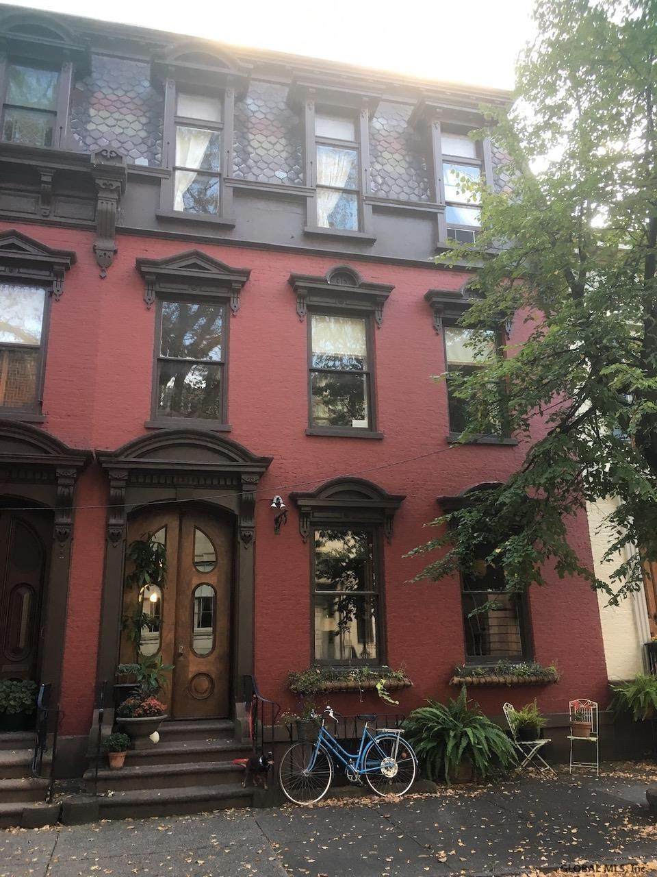 60 2ND ST - Photo 1