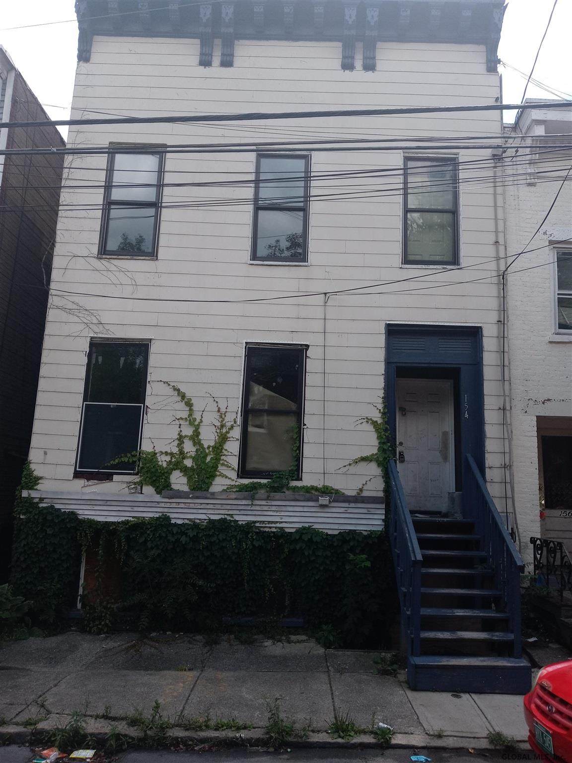 154 Broad St - Photo 1