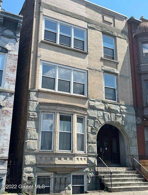 2136 5th Avenue - Photo 1