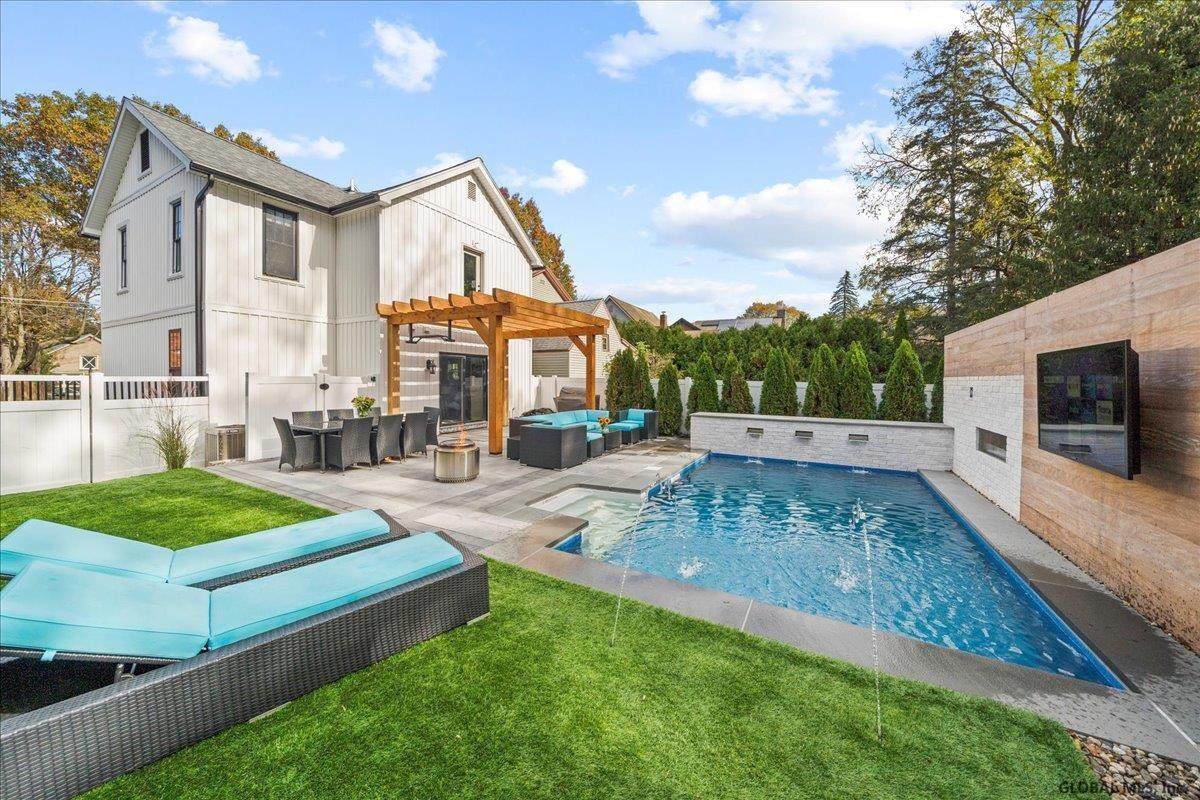 24 York Avenue - Photo 1