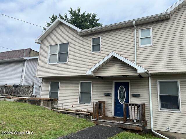 65 Columbia Street - Photo 1