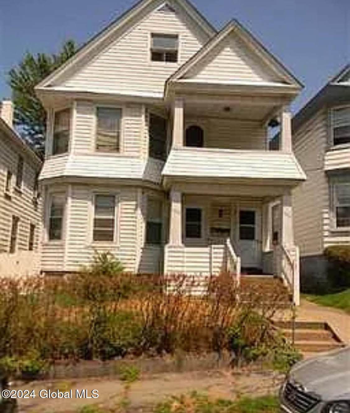 1326 2nd Avenue - Photo 1