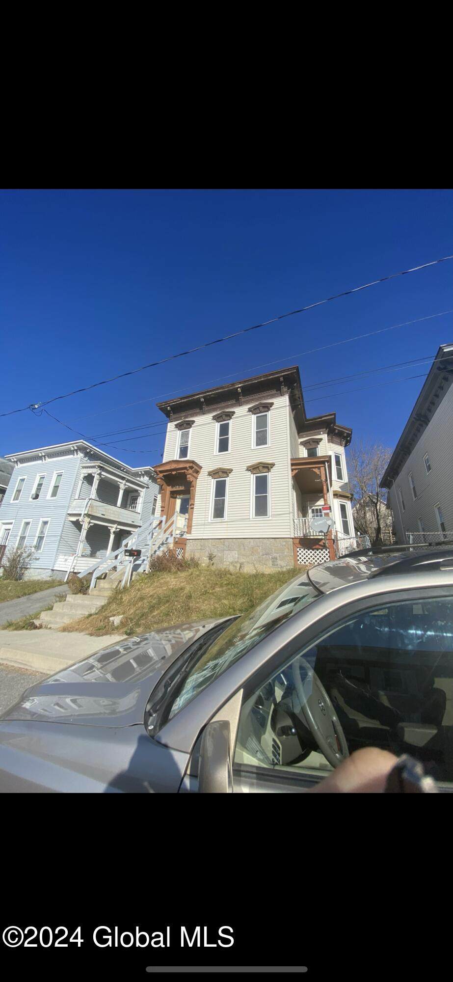 87 Fairview Place - Photo 1
