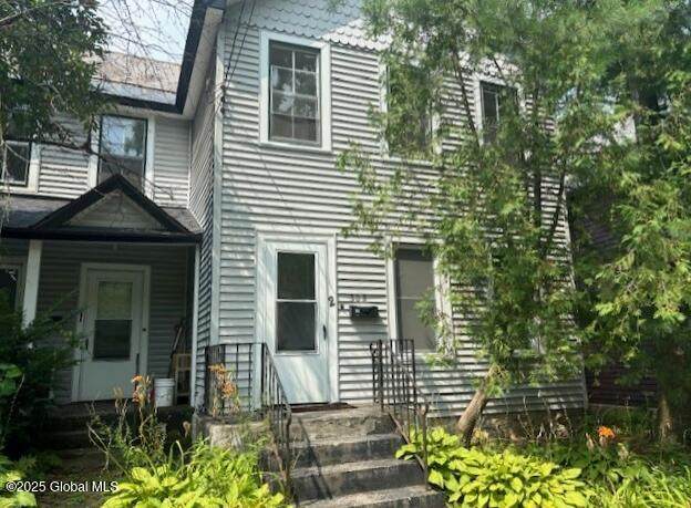 305 Nelson Avenue - Photo 1