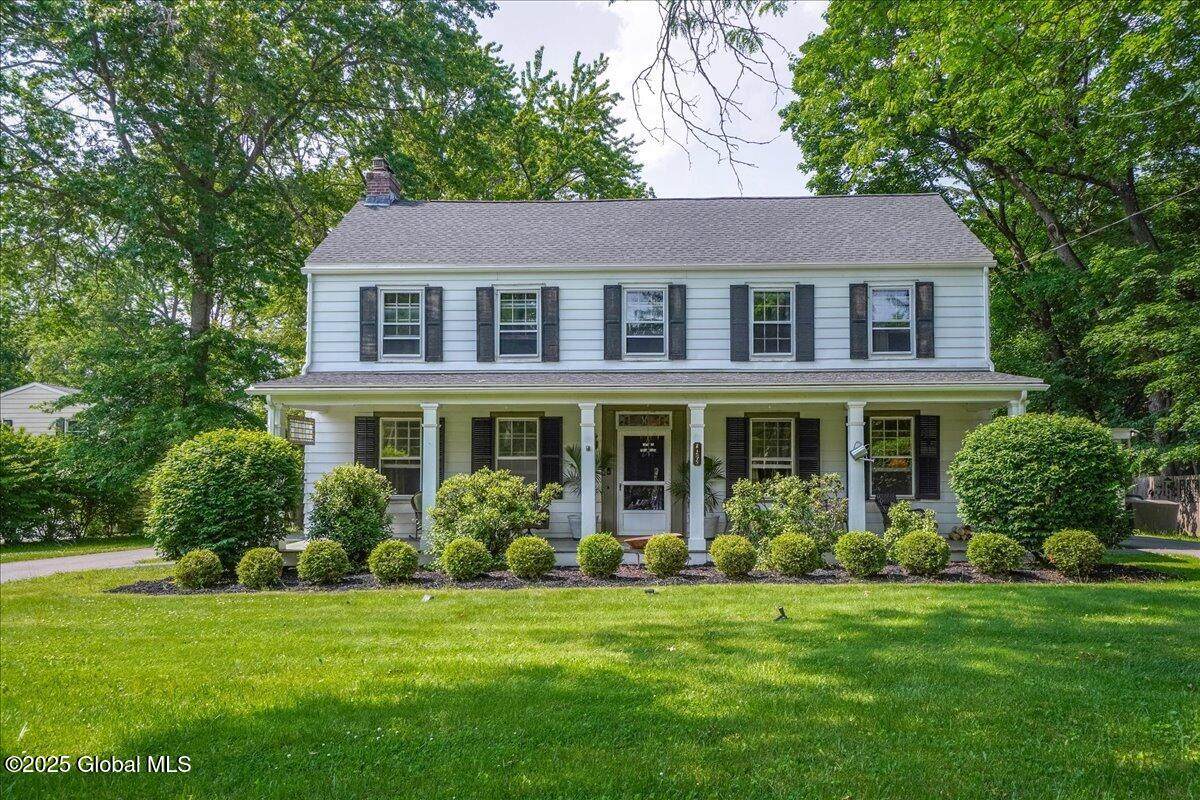 1575 New Scotland Road - Photo 1