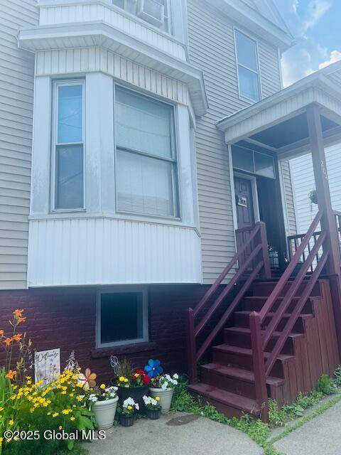 204 13th Street - Photo 1
