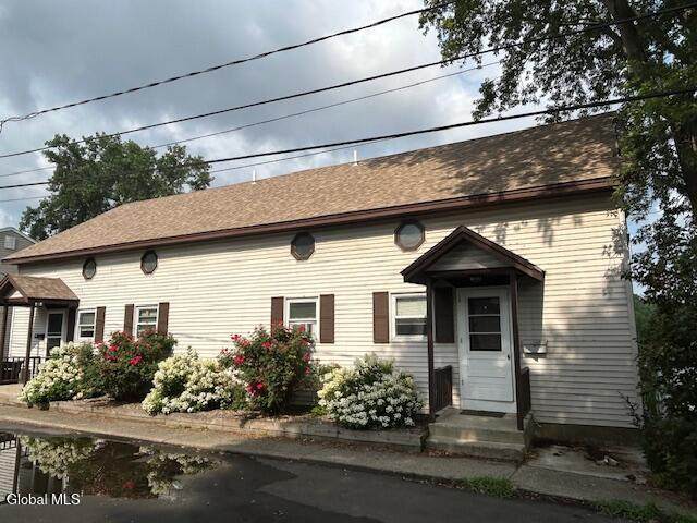 621-623 1st Avenue - Photo 1