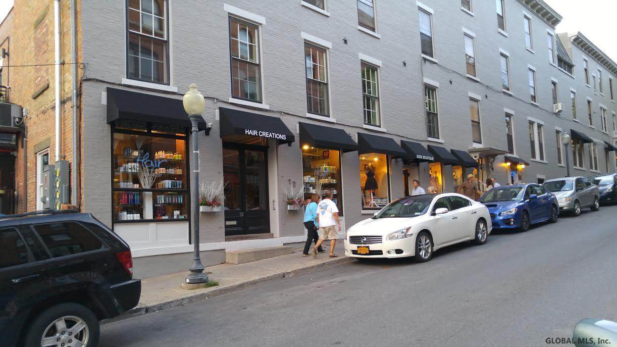 360 Broadway - Photo 1