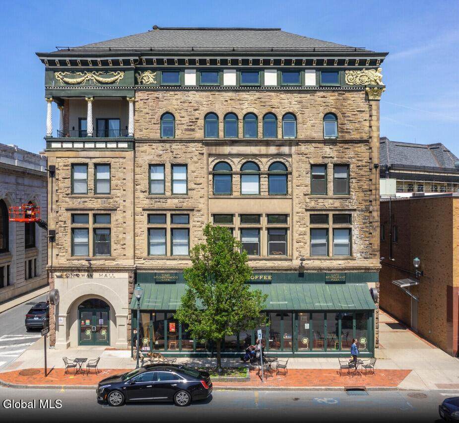 221 Glen St Street - Photo 1