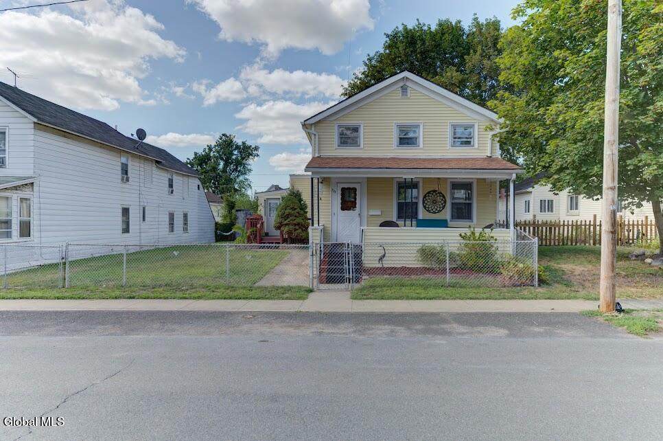 777 4th Avenue - Photo 1
