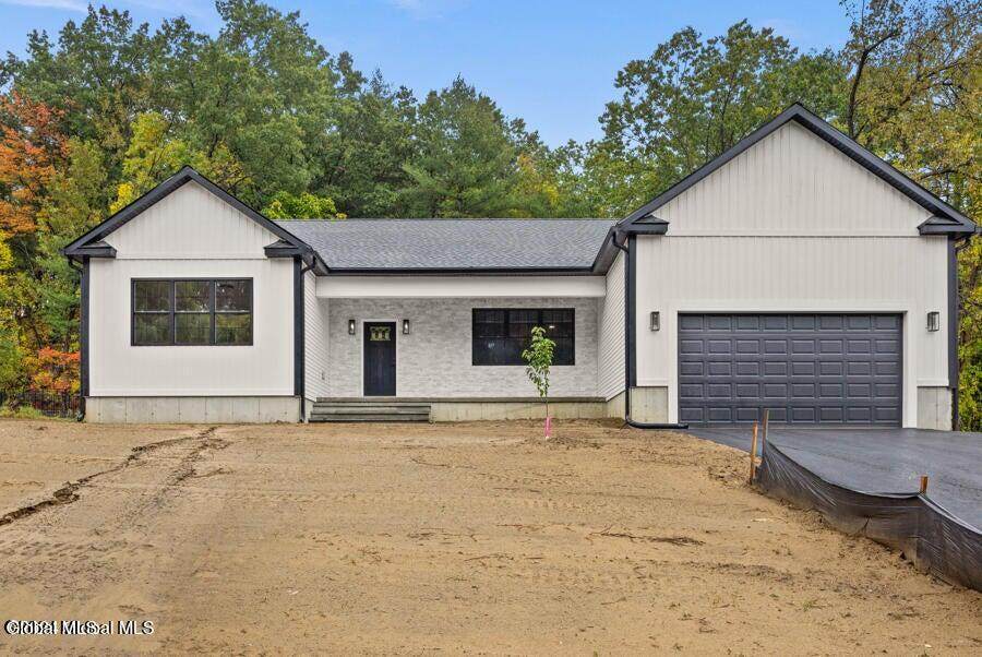 222 Briarwood Court - Photo 1