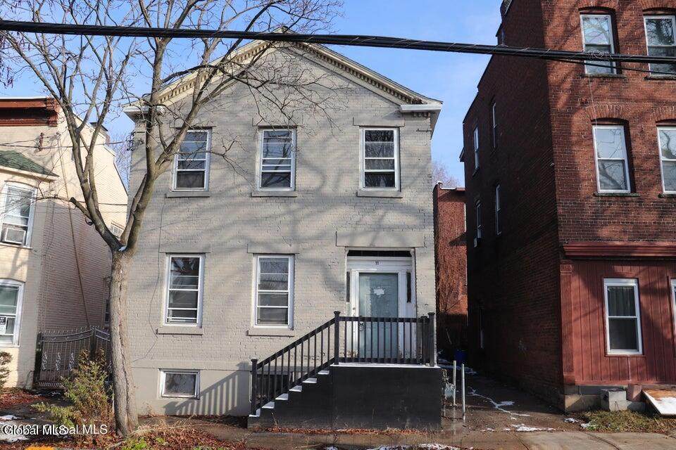 11 Jefferson Street - Photo 1
