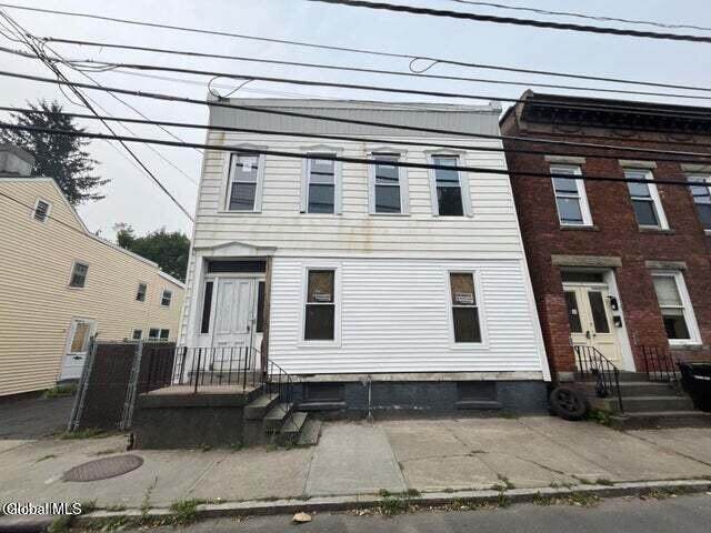 84 Ida Street - Photo 1