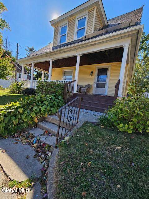 51 Sacandaga Road - Photo 1