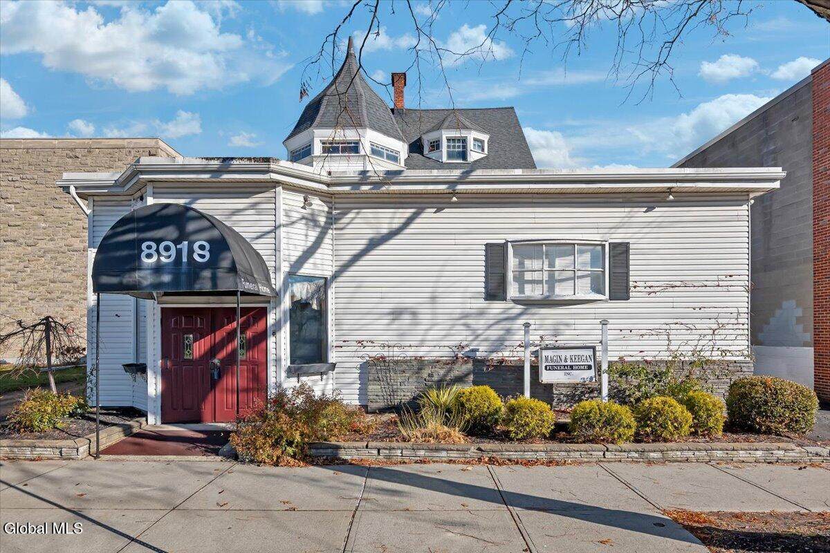 891 Madison Avenue - Photo 1