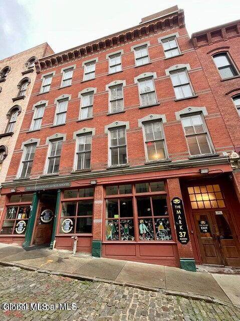 37 Maiden Lane - Photo 1