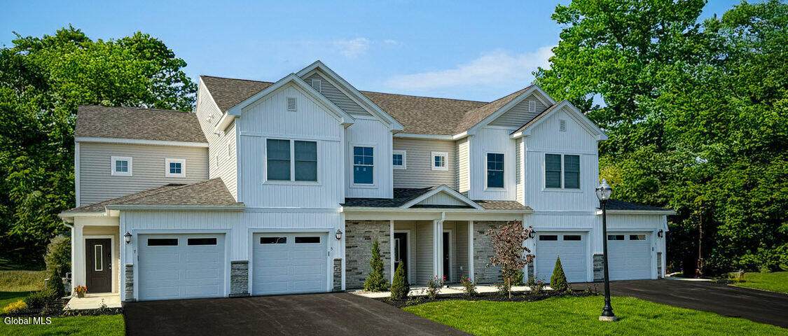 87 Reed's Hollow - Photo 1