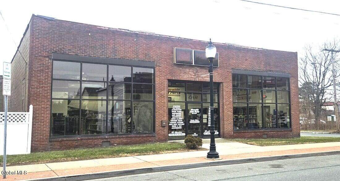 223 Broadway - Photo 1