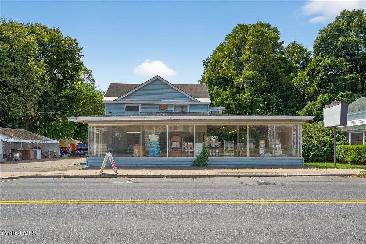 433 Lower Main Street - Photo 1