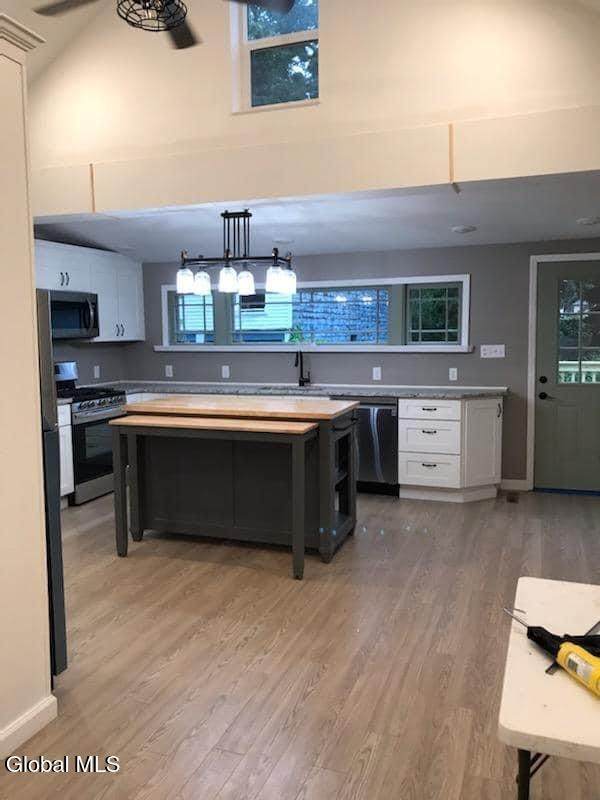 122 Ferry Street - Photo 1