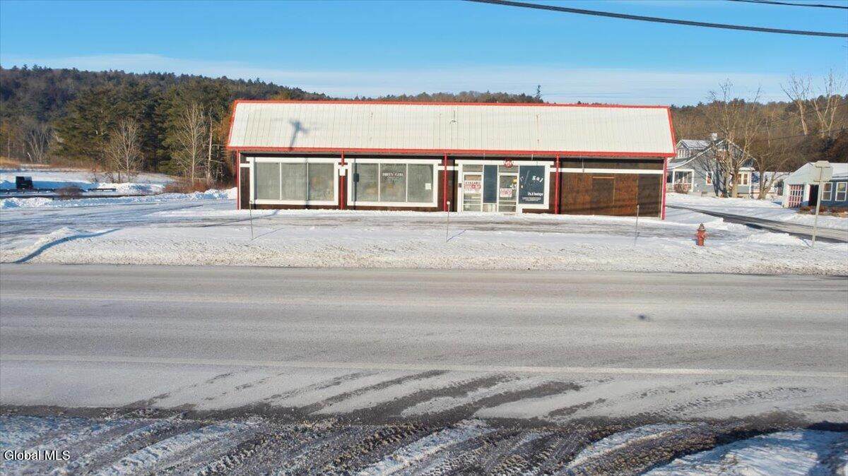 260 Broadway - Photo 1