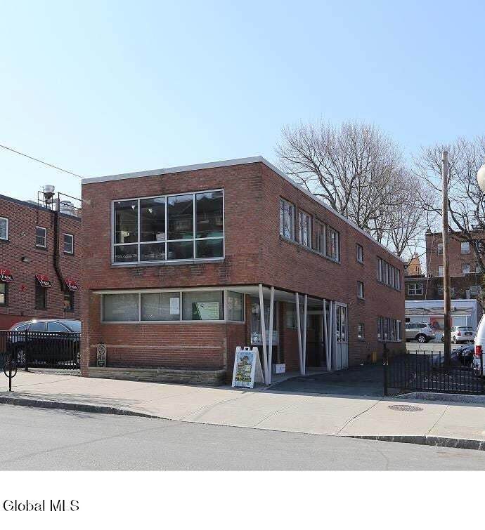 255 Lark Street - Photo 1