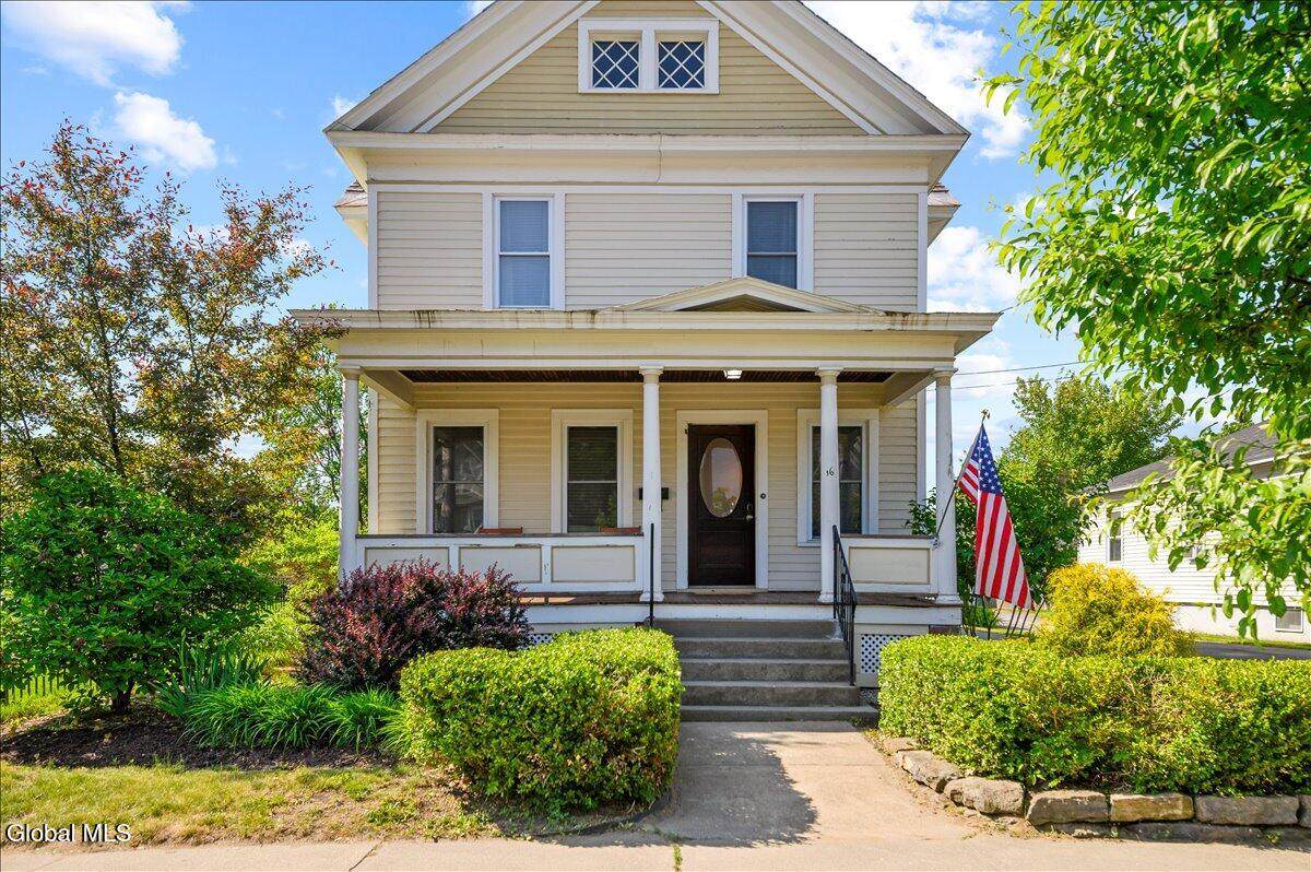 162 Lake Avenue - Photo 1