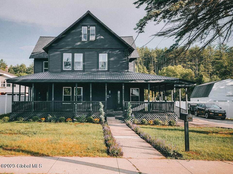 247 River Street - Photo 1