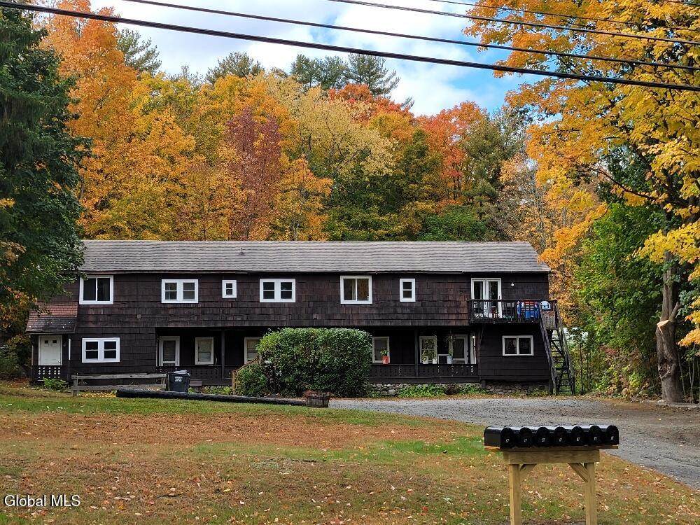827 U.S. Route 9 - Photo 1