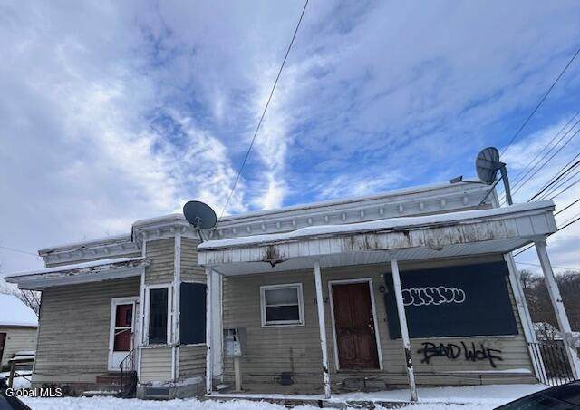 1002 Davis Terrace - Photo 1